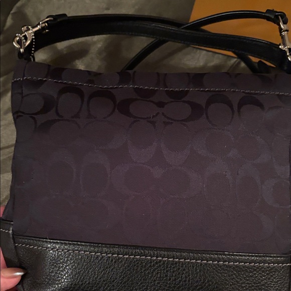 Coach VintageElegant Black mini hobo Women's crossbody Bag - Picture 11 of 13